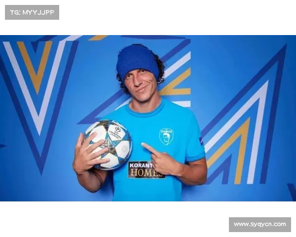 大卫路易斯主要司职中后卫兼后腰位置战术作用与技术特点全面解析