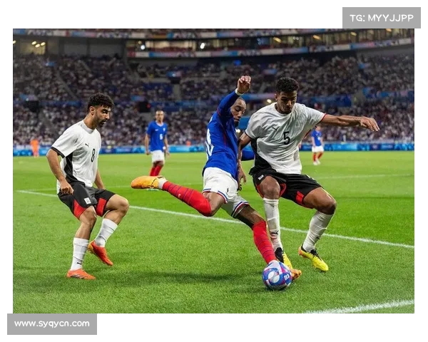 奥巴梅扬与法国队的遗憾之旅:从期待到失落的背后故事 奥巴梅扬与法国队的遗憾之旅:从期待到失落的背后故事